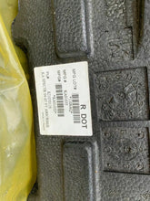 Load image into Gallery viewer, New, Front Absorber KI1070116 fits (04-07) Spectra!

