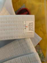 Load image into Gallery viewer, New &quot;Macho&quot; Taekwondo Martial Arts Lightweight White Uniform Top w/belt, size 4!
